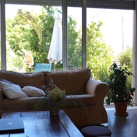 Sissy'S Relaxing Villa Артемида Екстериор снимка